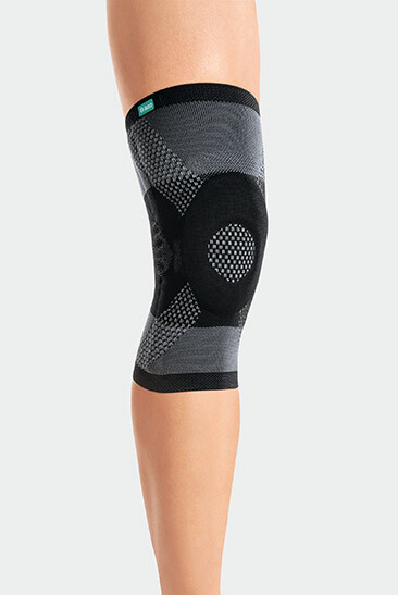 Knee with JuzoFlex Genu Xtra in colour Anthracite