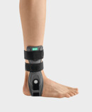 Product image Ankle with JuzoPro Malleo Light with individually adjustable fastening straps and heel band for optimum fit